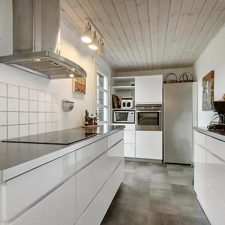 Semesterbostad 3 Bedroom Beautiful In *