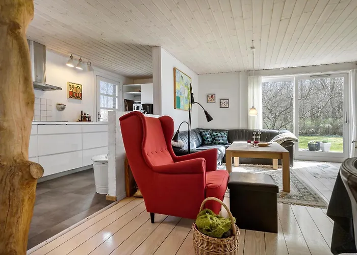 Σπίτι διακοπών 3 Bedroom Beautiful In *